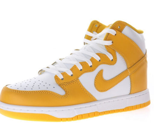 Alternative view of NIKE SB DUNK HIGH DARK SULFUR