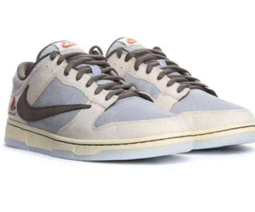 Alternative view of NIKE SB DUNK LOW TRAVIS SCOTT X PLAYSTATION