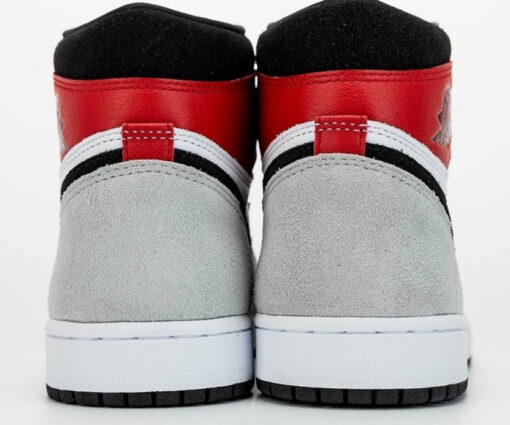 Alternative view of NIKE AIR JORDAN 1 RETRO HIGH SMOKE GREY RED