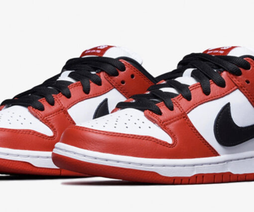 Alternative view of Nike SB Dunk Low Chicago