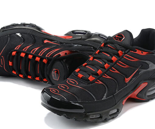 Alternative view of NIKE AIR MAX PLUS TN BLACK RED