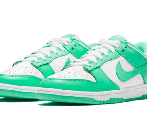 Alternative view of NIKE SB DUNK LOW GREEN GLOW