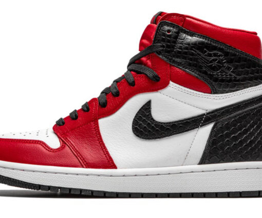 NIKE AIR JORDAN 1 SATIN SNAKE CHICAGO