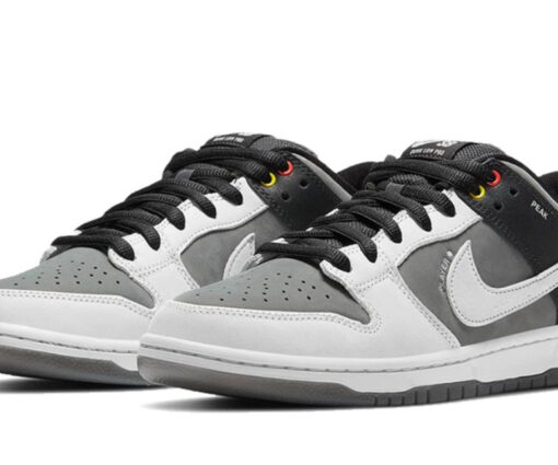 Alternative view of NIKE SB DUNK LOW VX1000 CAMCORDER