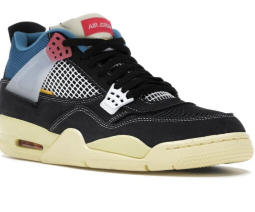 Alternative view of NIKE AIR JORDAN 4 UNION OFF NOIR