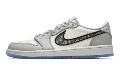 NIKE AIR JORDAN 1 LOW DIOR
