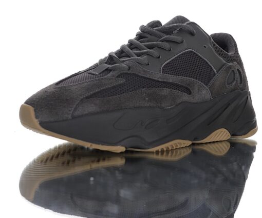 Alternative view of Yeezy V1″Utility Black”