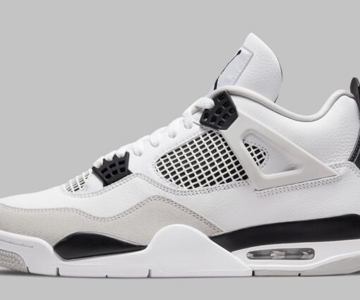 Nike Air Jordan 4 Military Black