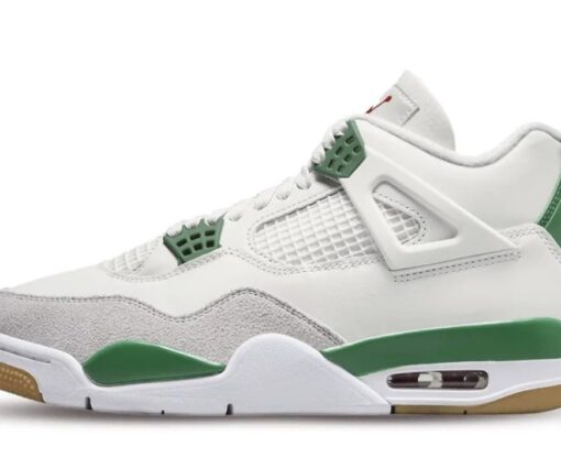 Nike SB x AirJordan 4 Retro 'Pine Green'