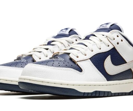 Alternative view of Nike SB Dunk Low HUF NYC