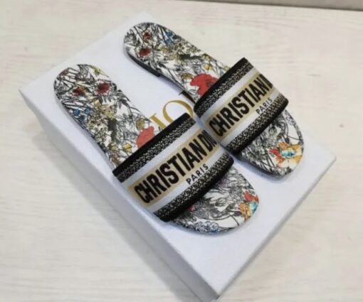 Dior Mule Dway Gold Stamped