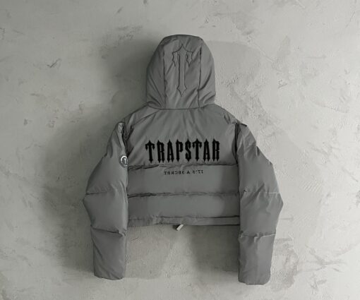 Alternative view of Women decoded reflective piffer-reflective