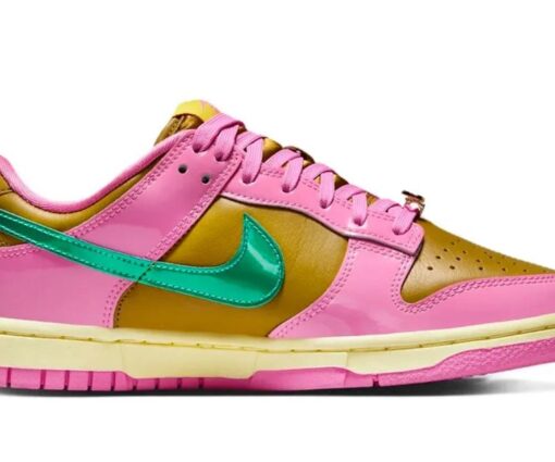 Nike SB Dunk Low Paris Goebel