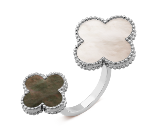 Magic Alhambra Between the Finger ring