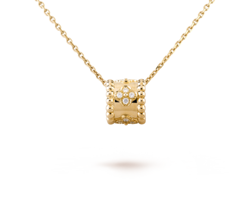 Beaded clovers Necklace