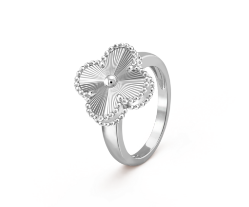 Vintage Alhambra ring