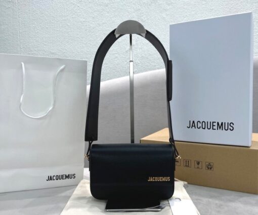 JAQCUEMUS BAGS