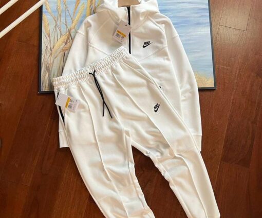 Nike Tech Fleece 2024