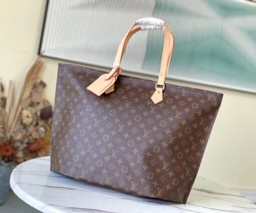 LV Tote Bag