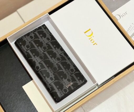 Dior Wallet