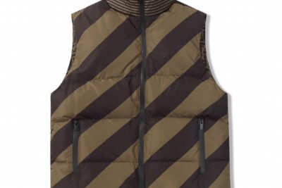 Double sided standing collar vest