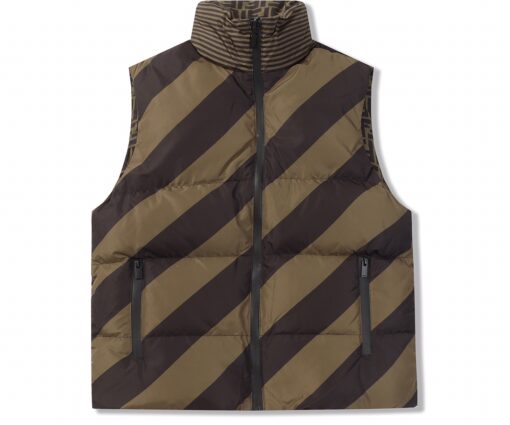 Double sided standing collar vest