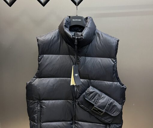 Double sided standing collar vest