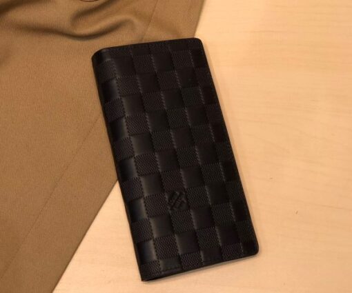 LV Wallet