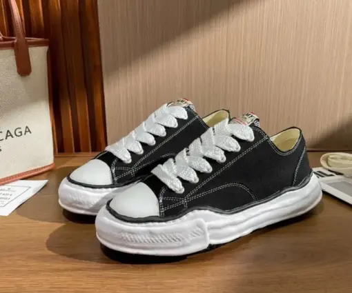 Aison Mihara Yasuhiro