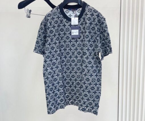 LV T-Shirt