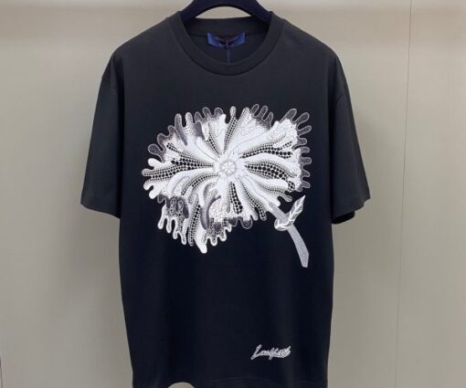 LV T-Shirt