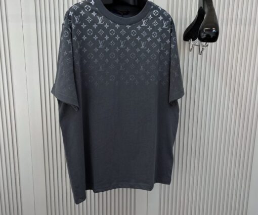 LV T-Shirt