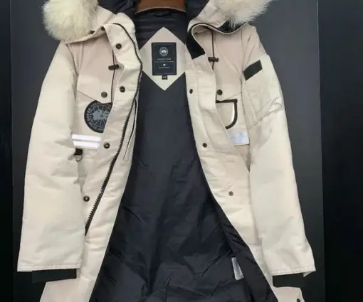 Alternative view of Canada Goose Women Down Jacket