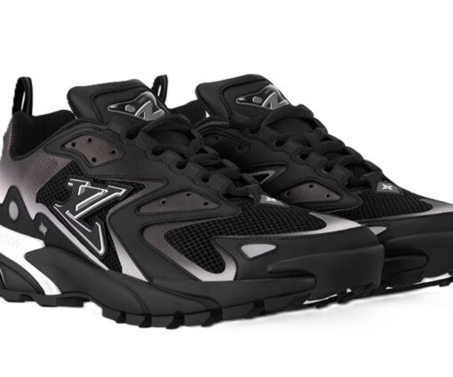 Alternative view of LV Runner Tatic Black White