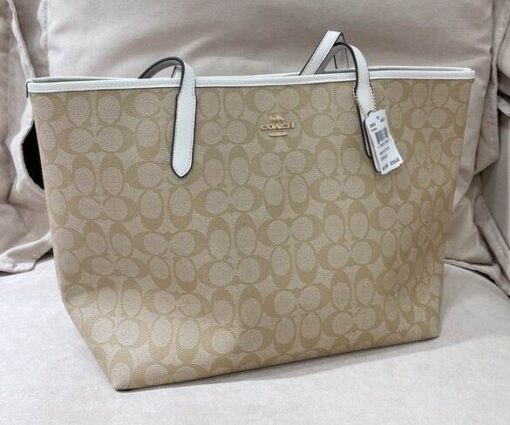 Coach City Tote Bag in Lite Grey