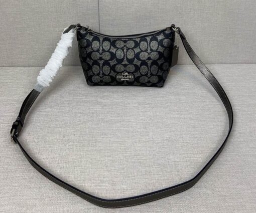 Coach Armpit Bag Black