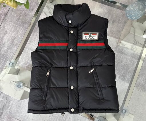 Gucci Logo-Patch Panelled Padded Gilet