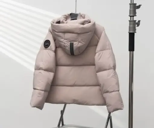 Alternative view of CANADA GOOSE Bryden Puffer Jacket Pink