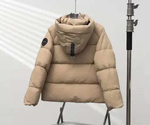 Alternative view of CANADA GOOSE Bryden Puffer Jacket Beige
