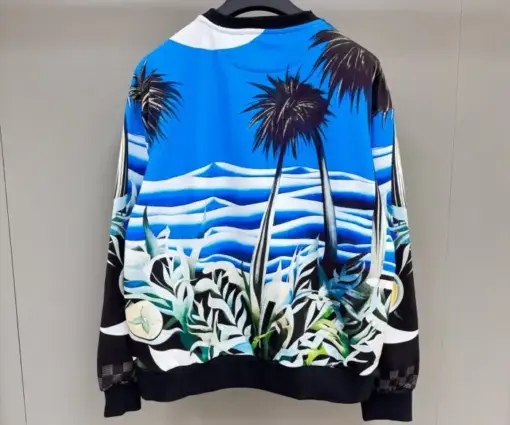 Alternative view of LV Sweater Sea Print