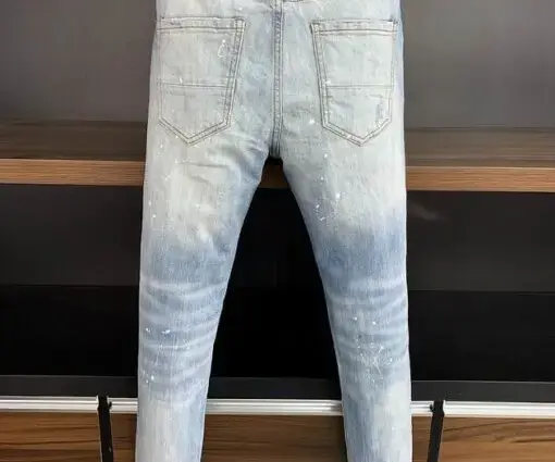 Alternative view of Amiri Distressed Jeans White
