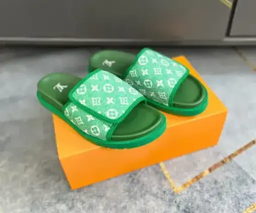 LV Slipper Green