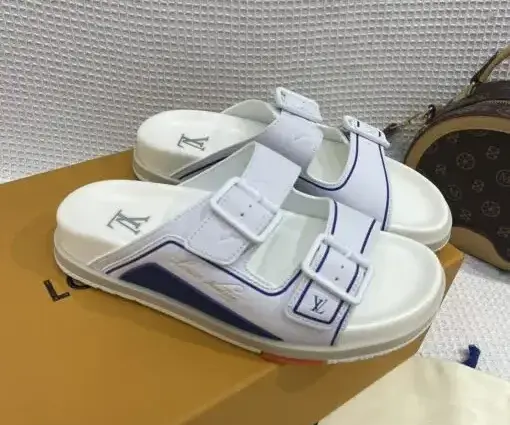 LV Trainer Mule Pink