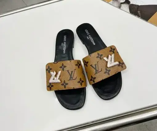 LV Women Slipper Brown