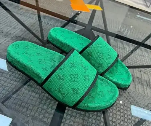 LV Slipper Green
