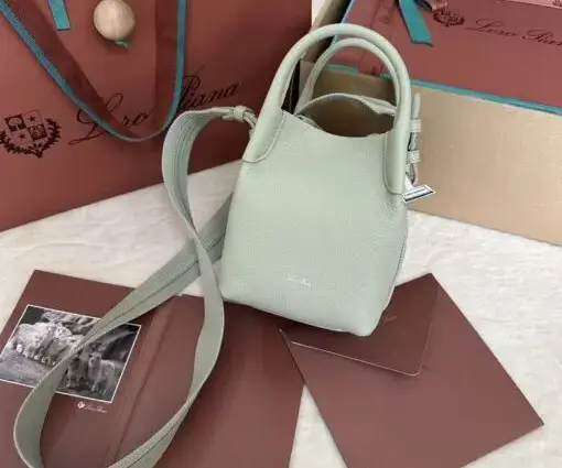 Loro piana Bucket Bag Mud Grey