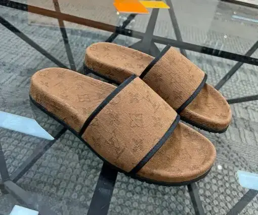 LV Waterfront Mule Brown