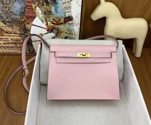Hermès Kelly Danse Jumping Bag Baby Pink
