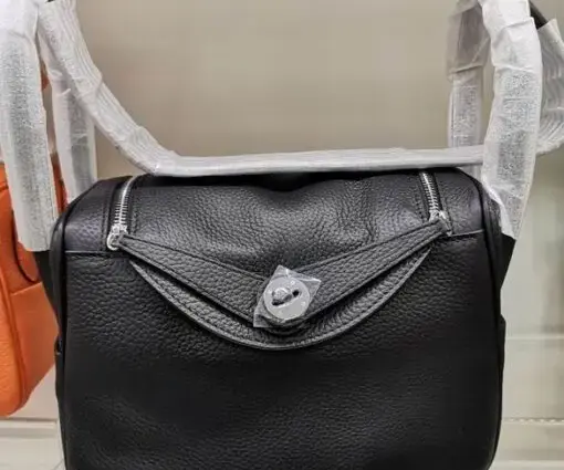 Hermes Lindy 26/30cm Bag Black