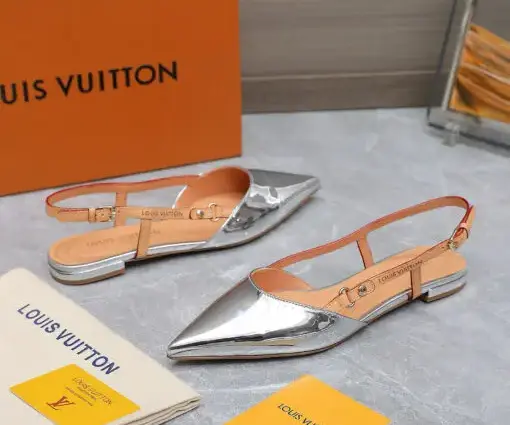 Alternative view of LV Elegant Pointed Toe Leather Sandel Silver